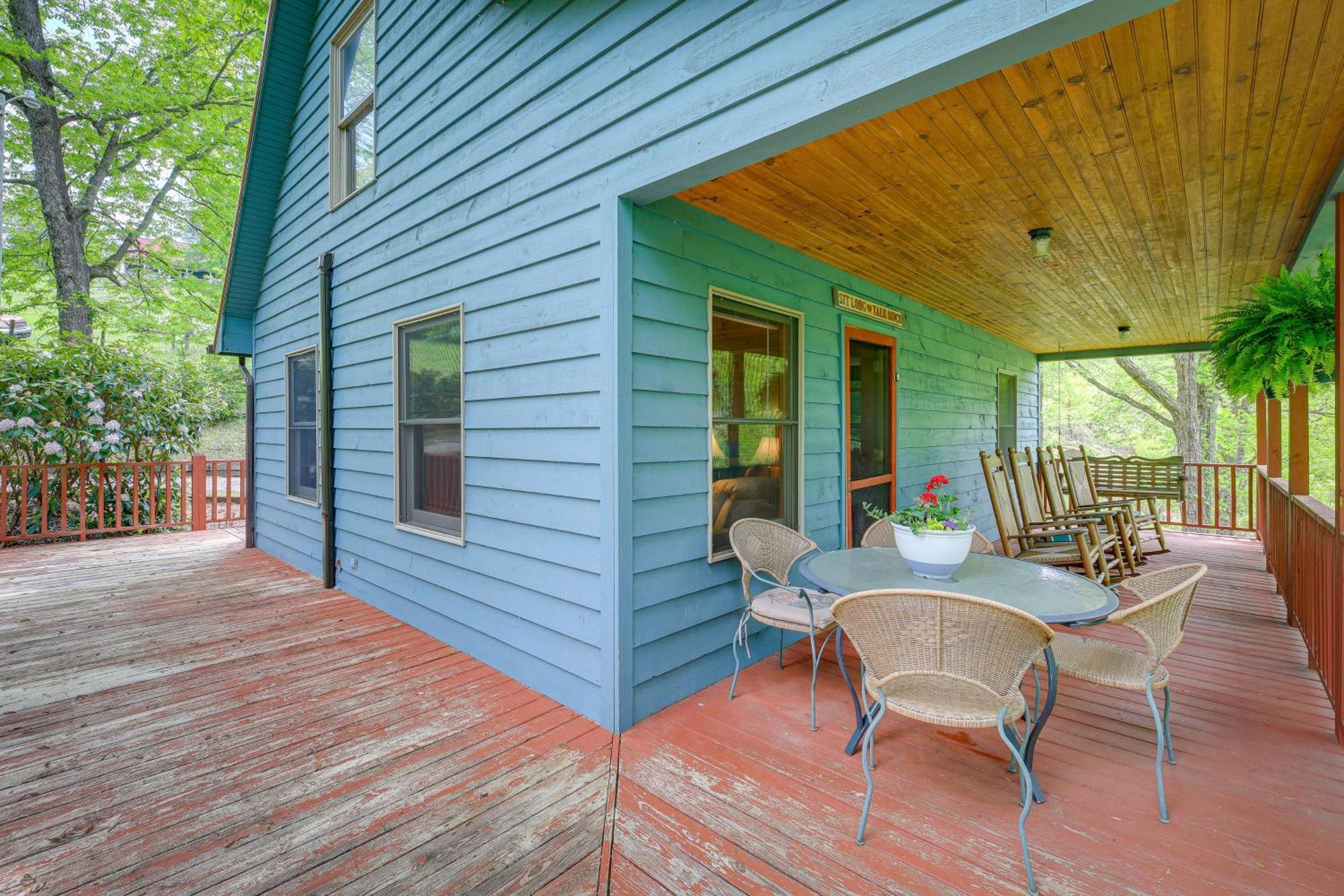 Quaint Blue Ridge Cabin Rental With On-Site Stream! Sparta Luaran gambar