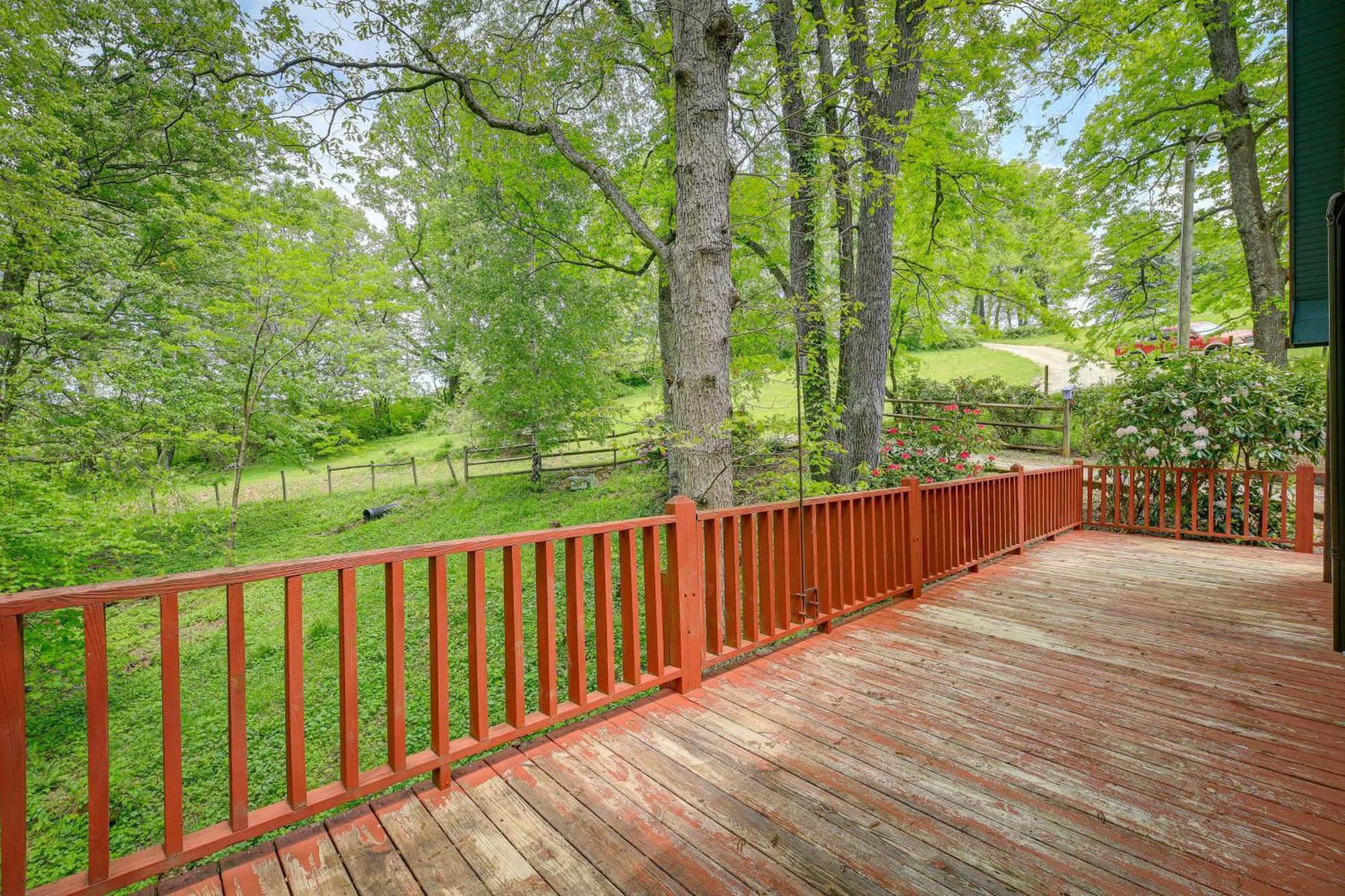 Quaint Blue Ridge Cabin Rental With On-Site Stream! Sparta Luaran gambar